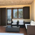 Di Garda Albisano Apartman