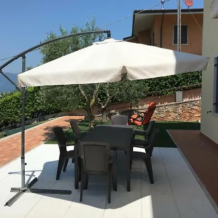 Di Garda Albisano 토리델베나코